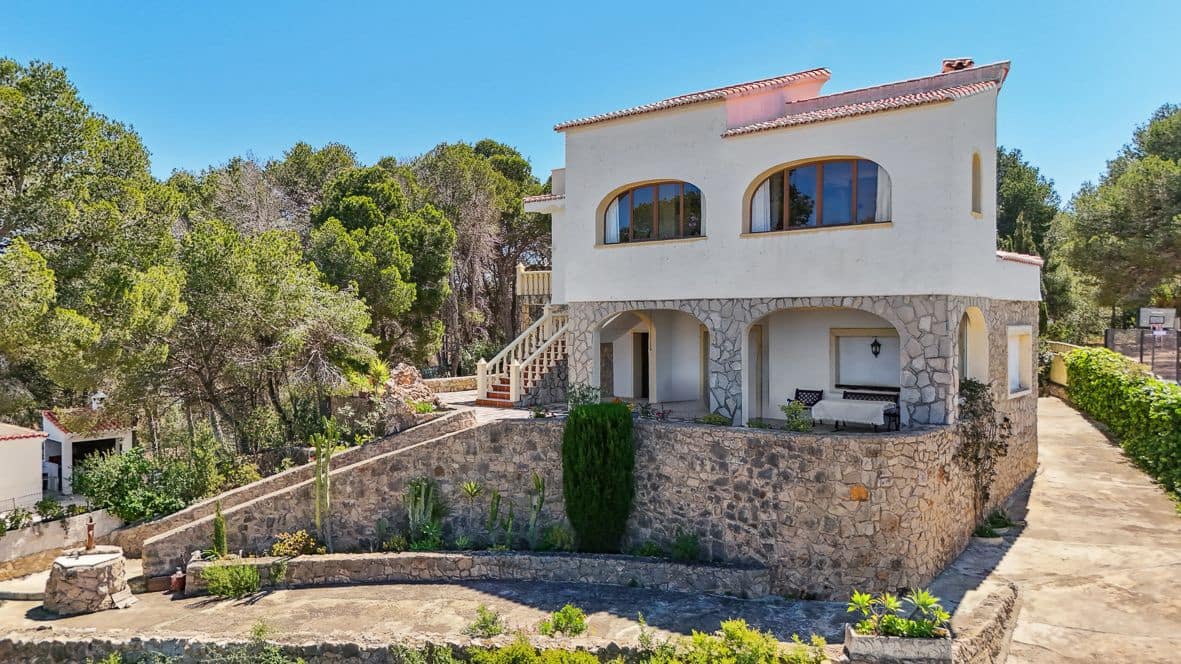 2 soverom Villa til salgs i Denia med svømmebasseng garasje - € 895 000 (Ref: 10118312)