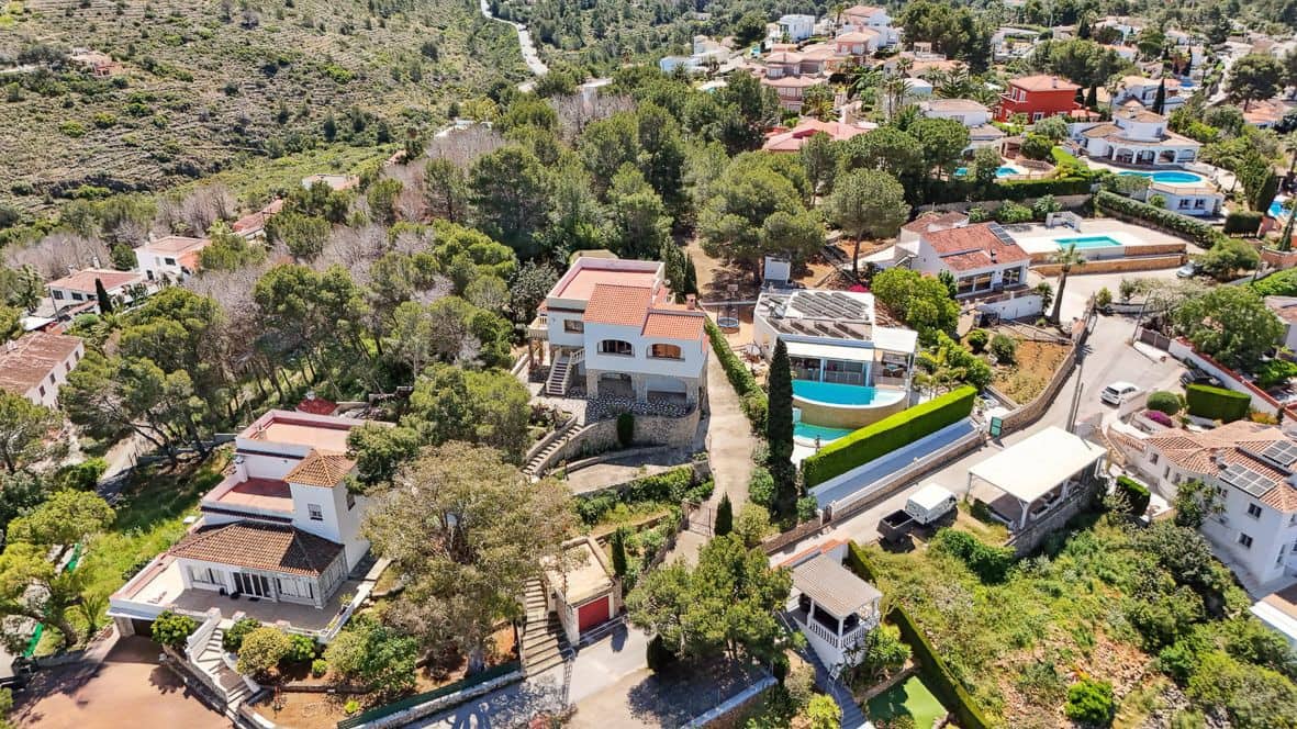 2 soverom Villa til salgs i Denia med svømmebasseng garasje - € 895 000 (Ref: 10118312)