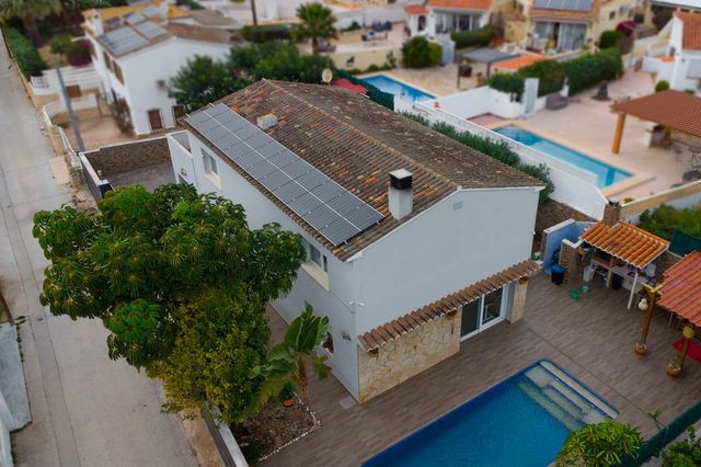 4 sovrum Villa till salu i Cometa - Carrió, Calpe / Calp med pool garage - 950 000 € (Ref: 10118328)