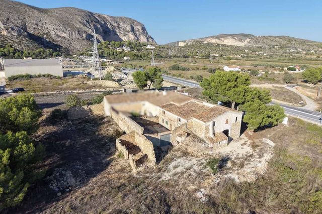 2 sovrum Finca/Hus på landet till salu i Teulada Pueblo, Teulada-Moraira - 980 000 € (Ref: 10118332)