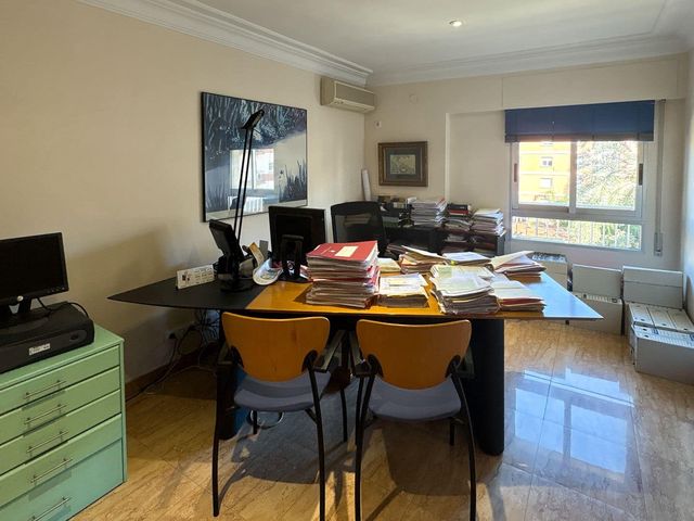 7 chambre Appartement à vendre à Centro Urbano, Dénia - 375 000 € (Ref: 10118336)