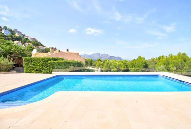 5 soverom Villa til salgs i La Sella med svømmebasseng garasje - € 649 000 (Ref: 7897163)