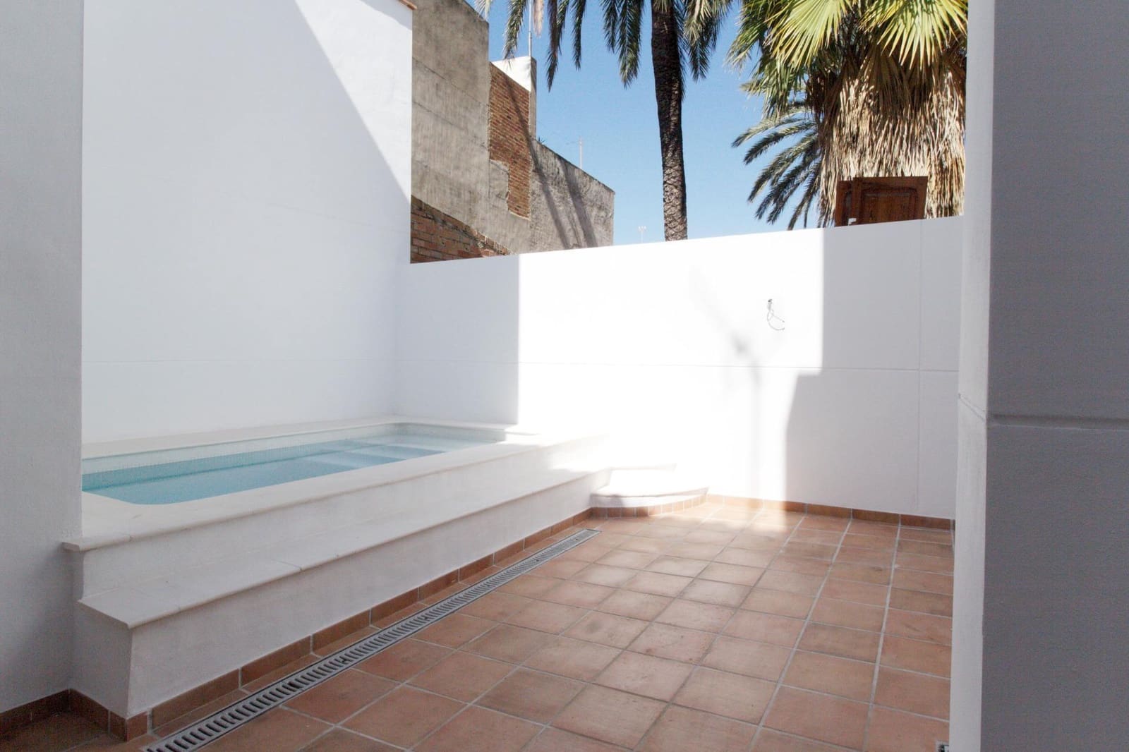 4 soveværelse Byhus til salg i Oliva med swimmingpool - € 359.000 (Ref: 7897179)