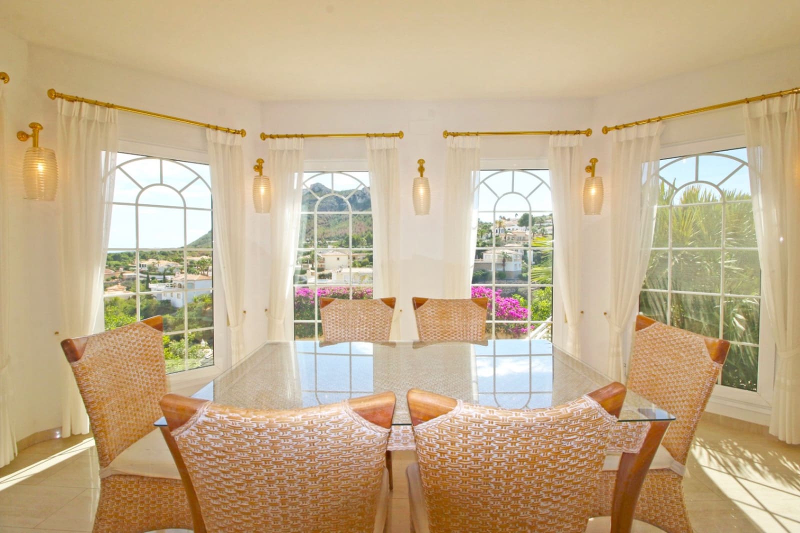 4 soveværelse Villa til salg i Denia med swimmingpool garage - € 1.195.000 (Ref: 8541541)