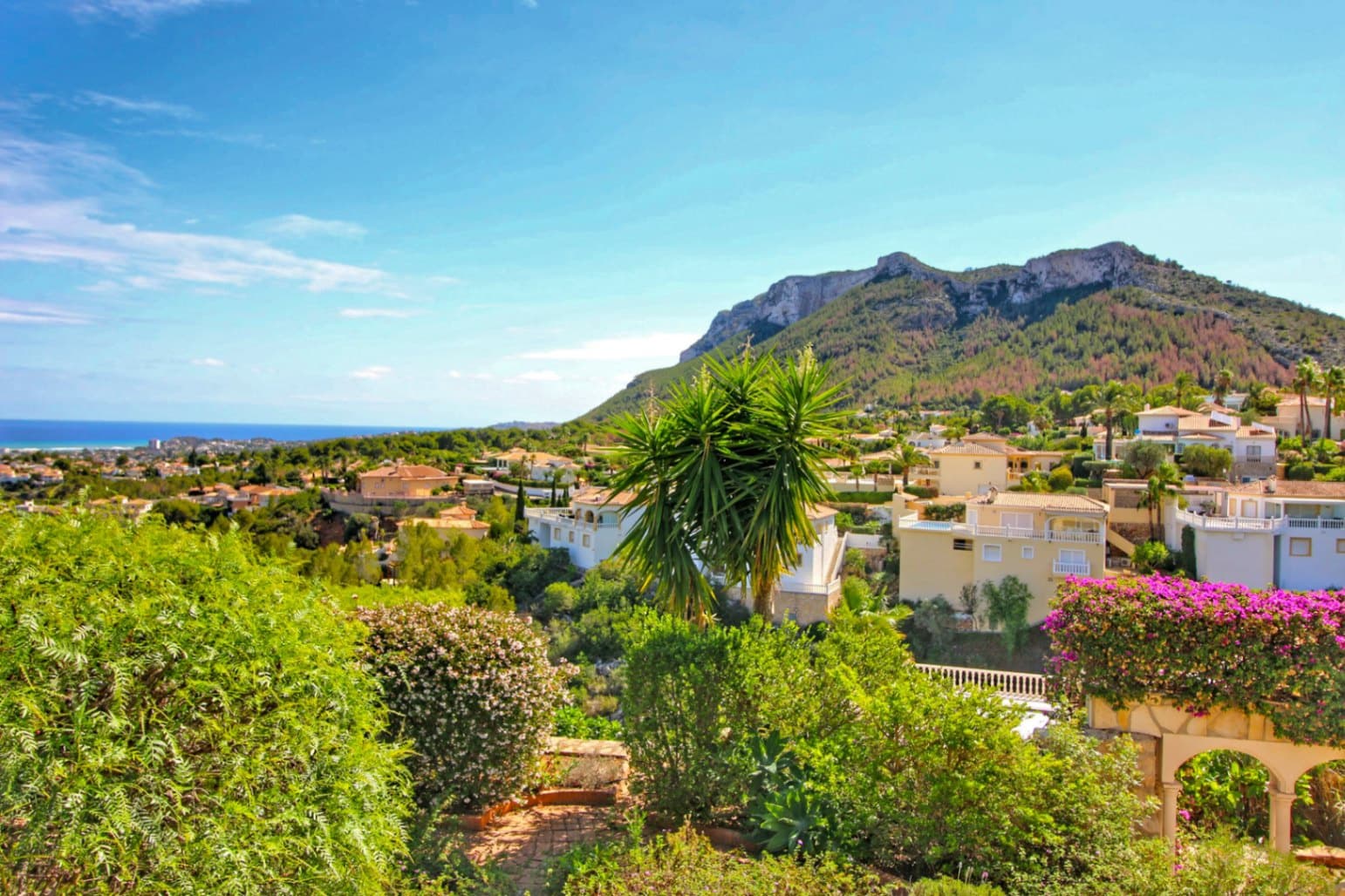 4 soveværelse Villa til salg i Denia med swimmingpool garage - € 1.195.000 (Ref: 8541541)