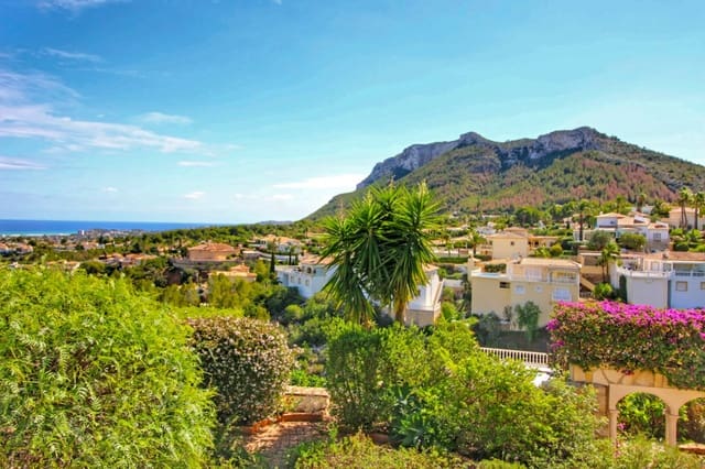 4 makuuhuone Huvila myytävänä paikassa La Pedrera - Vessanes, Dénia mukana uima-altaan 
autotalli - 1 195 000 € (Ref: 8541541)