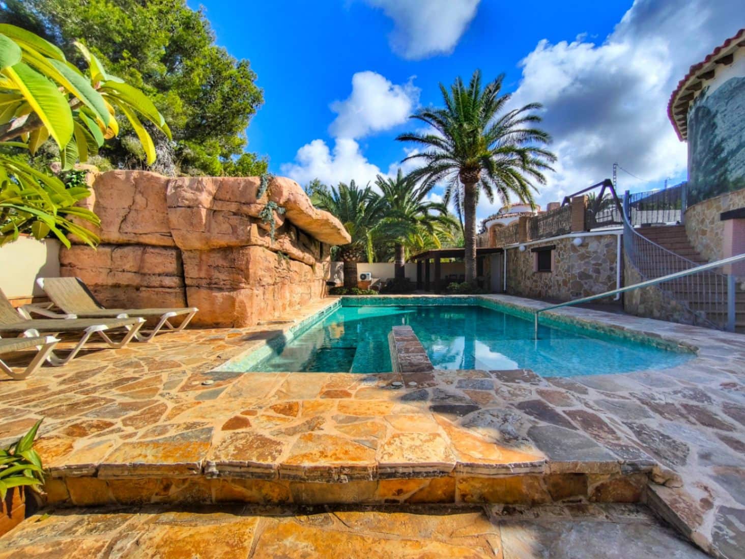 4 sovrum Villa till salu i Denia med pool garage - 750 000 € (Ref: 8594569)