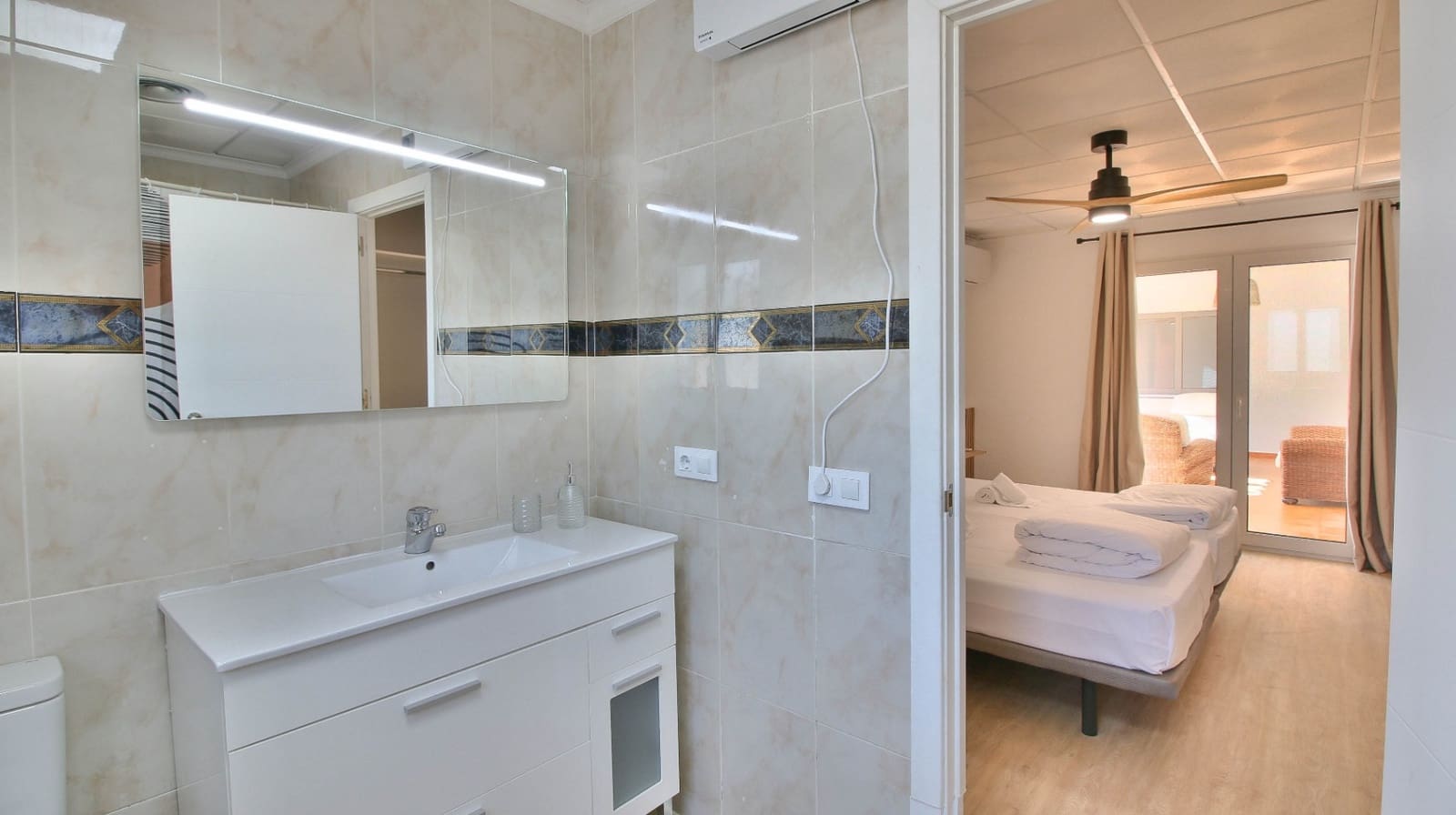 3 sypialnia Willa na sprzedaż w La Xara z basenem garażem - 690 000 € (Ref: 8821082)