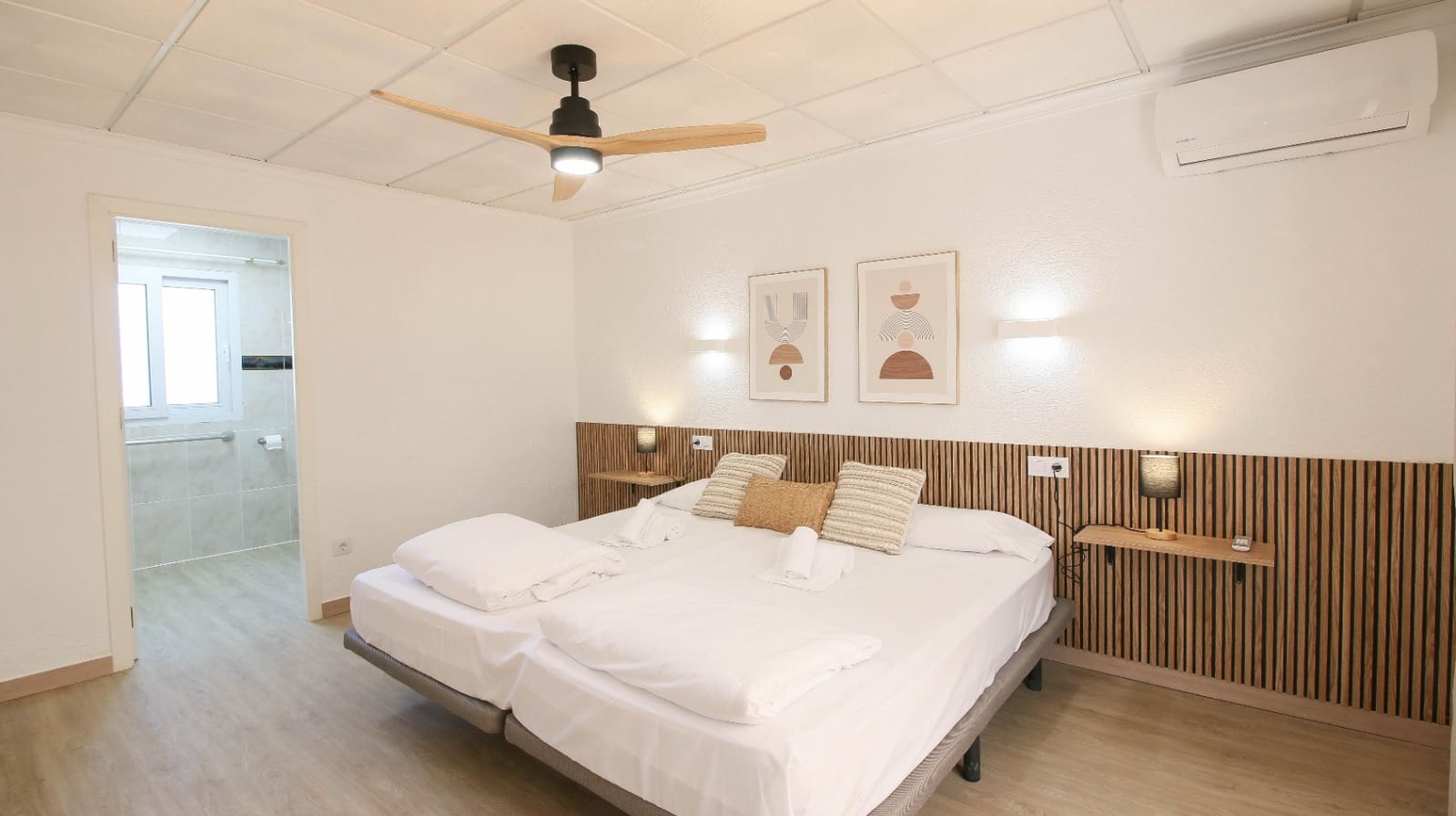 3 sypialnia Willa na sprzedaż w La Xara z basenem garażem - 690 000 € (Ref: 8821082)