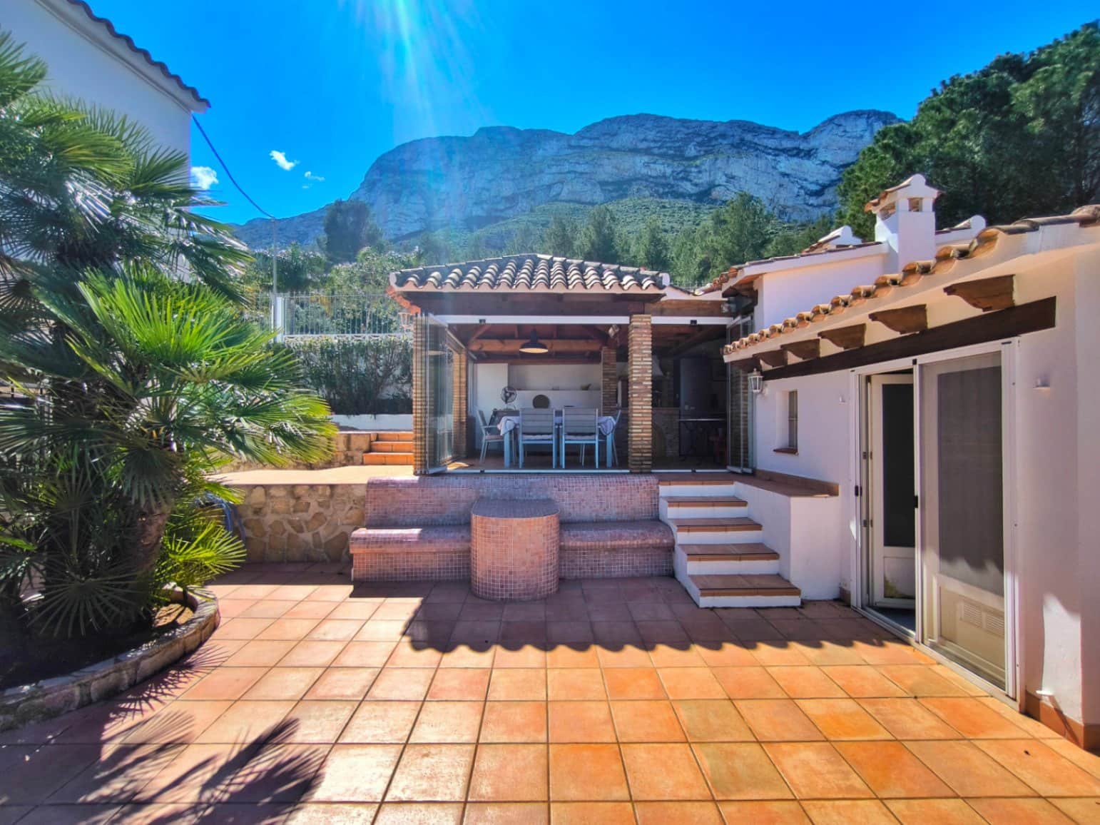 5 soveværelse Villa til salg i Denia med swimmingpool garage - € 785.000 (Ref: 8900894)