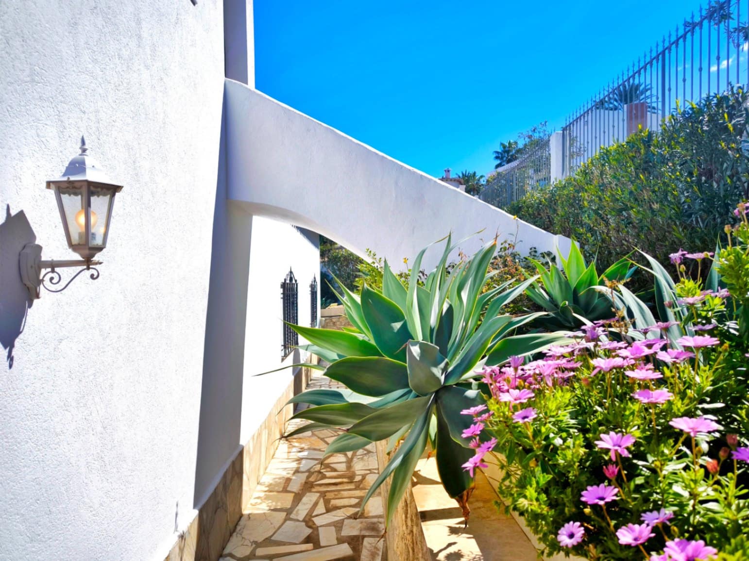 5 soveværelse Villa til salg i Denia med swimmingpool garage - € 785.000 (Ref: 8900894)