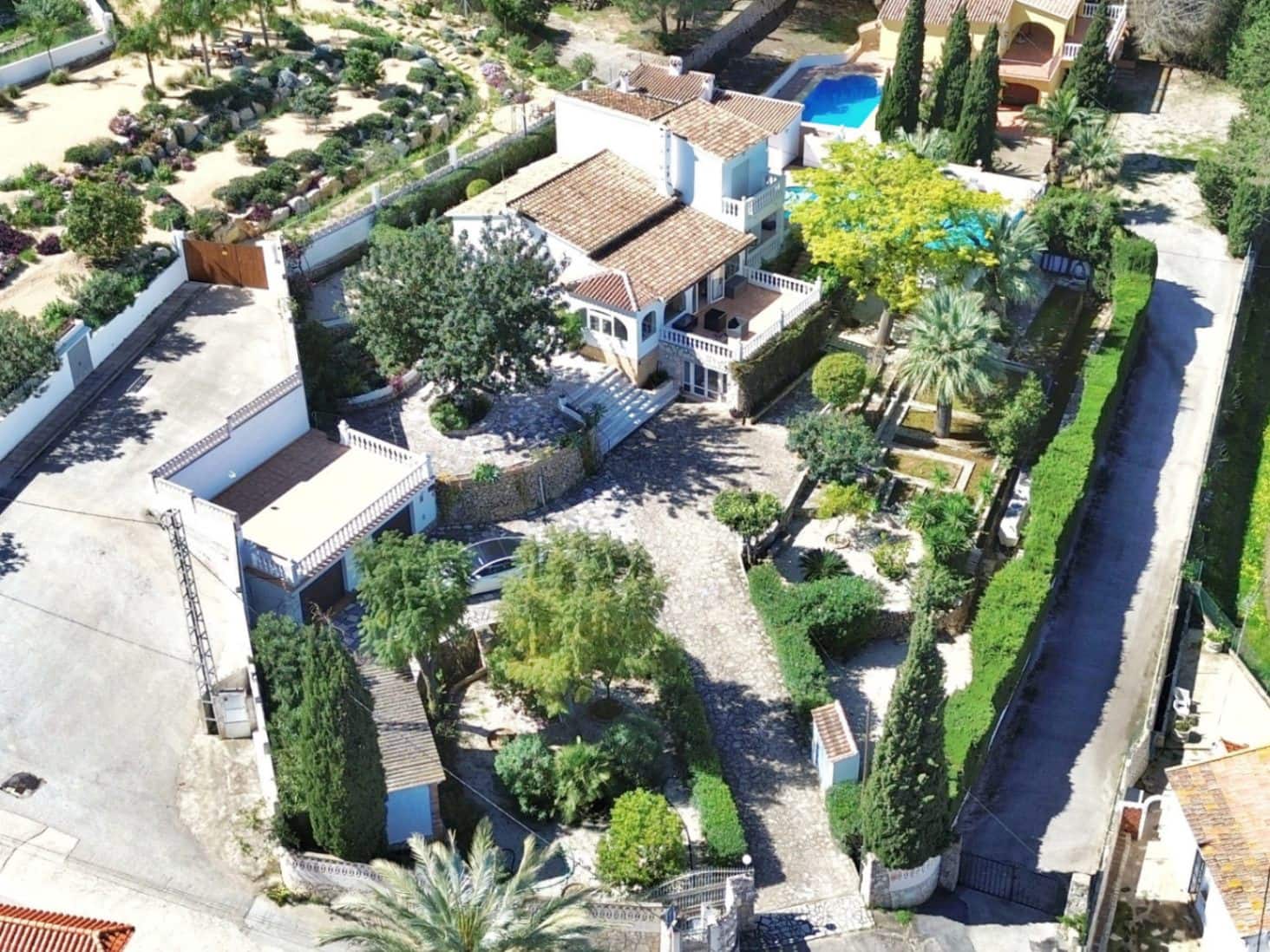 5 soveværelse Villa til salg i Denia med swimmingpool garage - € 785.000 (Ref: 8900894)