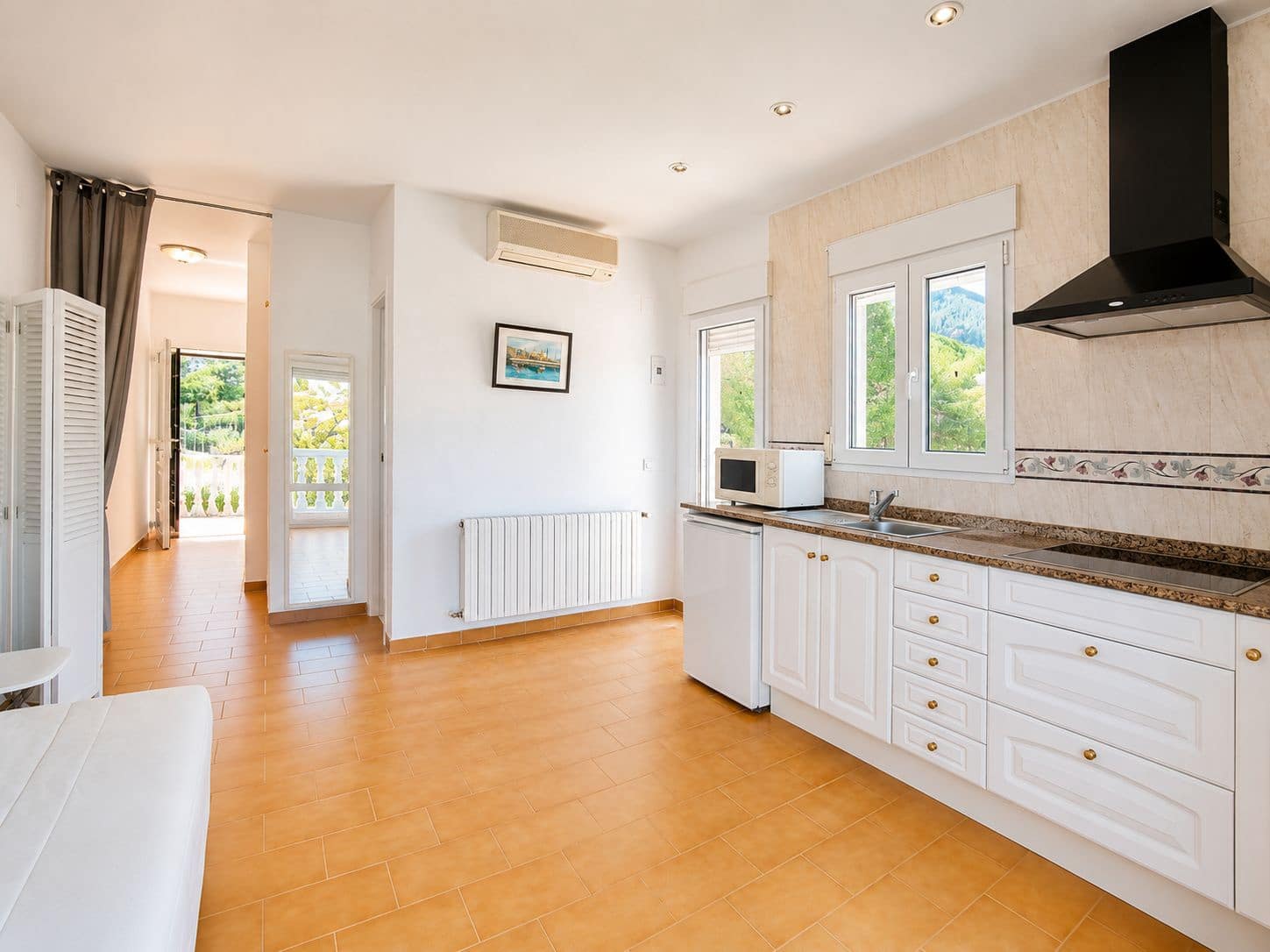 5 Zimmer Villa zu verkaufen in Denia mit Pool Garage - 785.000 € (Ref: 8900894)