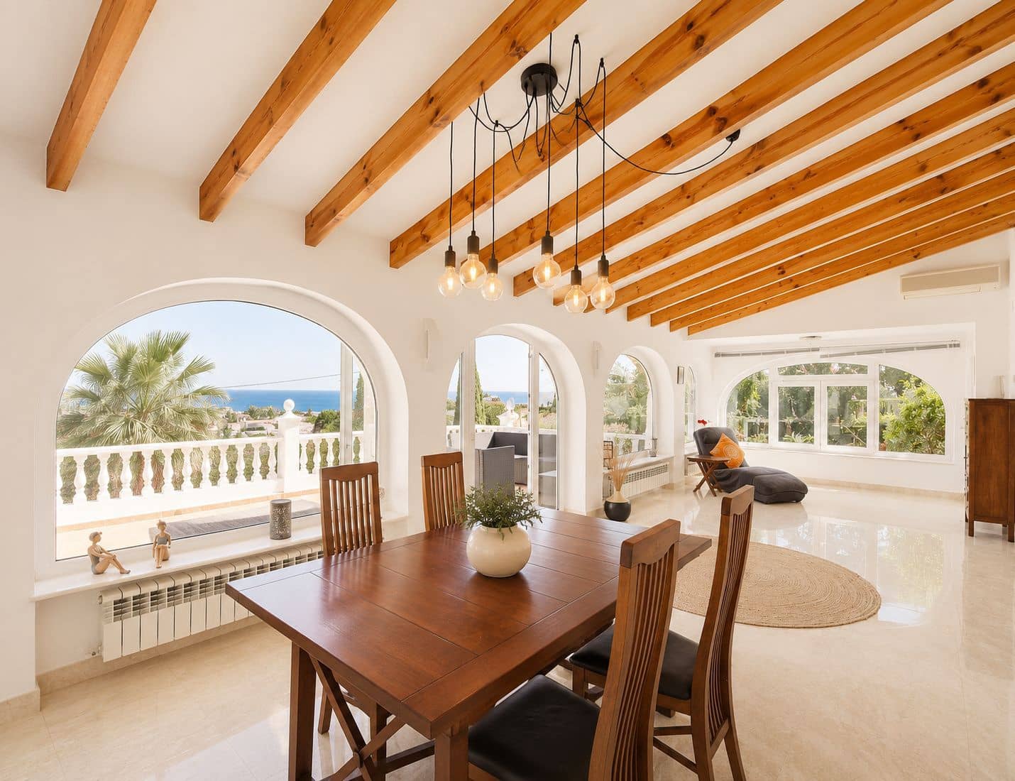 5 Zimmer Villa zu verkaufen in Denia mit Pool Garage - 785.000 € (Ref: 8900894)