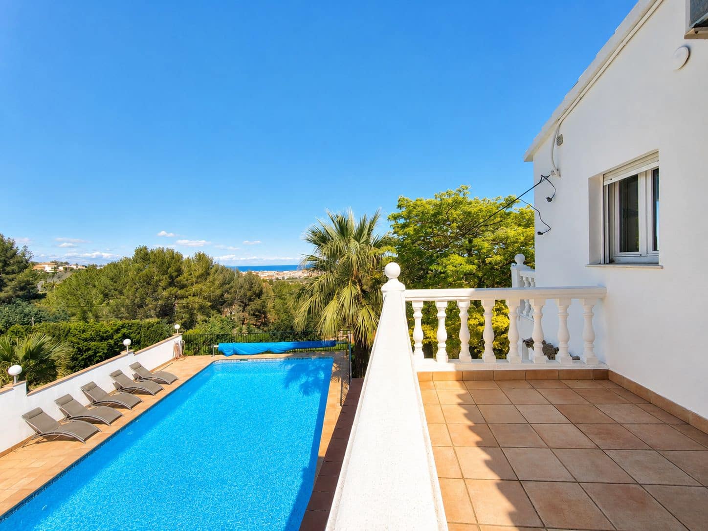 5 Zimmer Villa zu verkaufen in Denia mit Pool Garage - 785.000 € (Ref: 8900894)