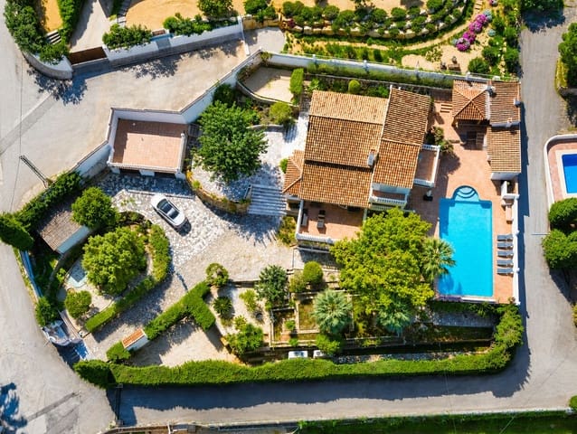 5 sovrum Villa till salu i El Montgó, Dénia med pool garage - 785 000 € (Ref: 8900894)