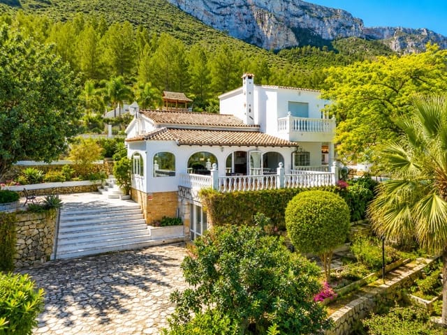 5 sovrum Villa till salu i El Montgó, Dénia med pool garage - 785 000 € (Ref: 8900894)