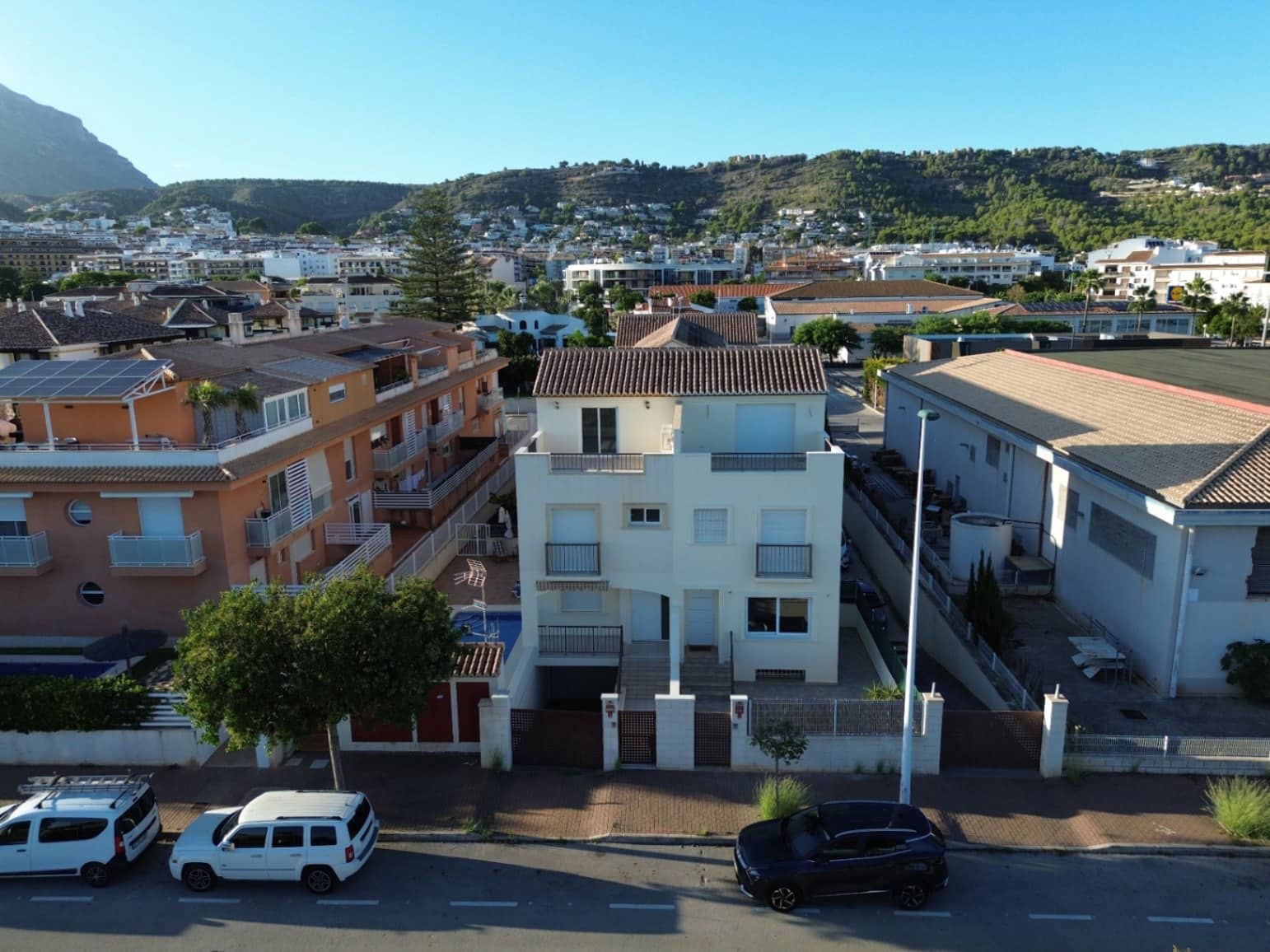 3 soveværelse Rækkehus til salg i Javea / Xabia - € 400.000 (Ref: 8922120)