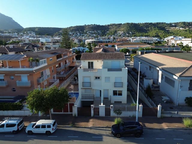 3 soveværelse Rækkehus til salg i Centro ciudad, Javea / Xàbia - € 400.000 (Ref: 8922120)