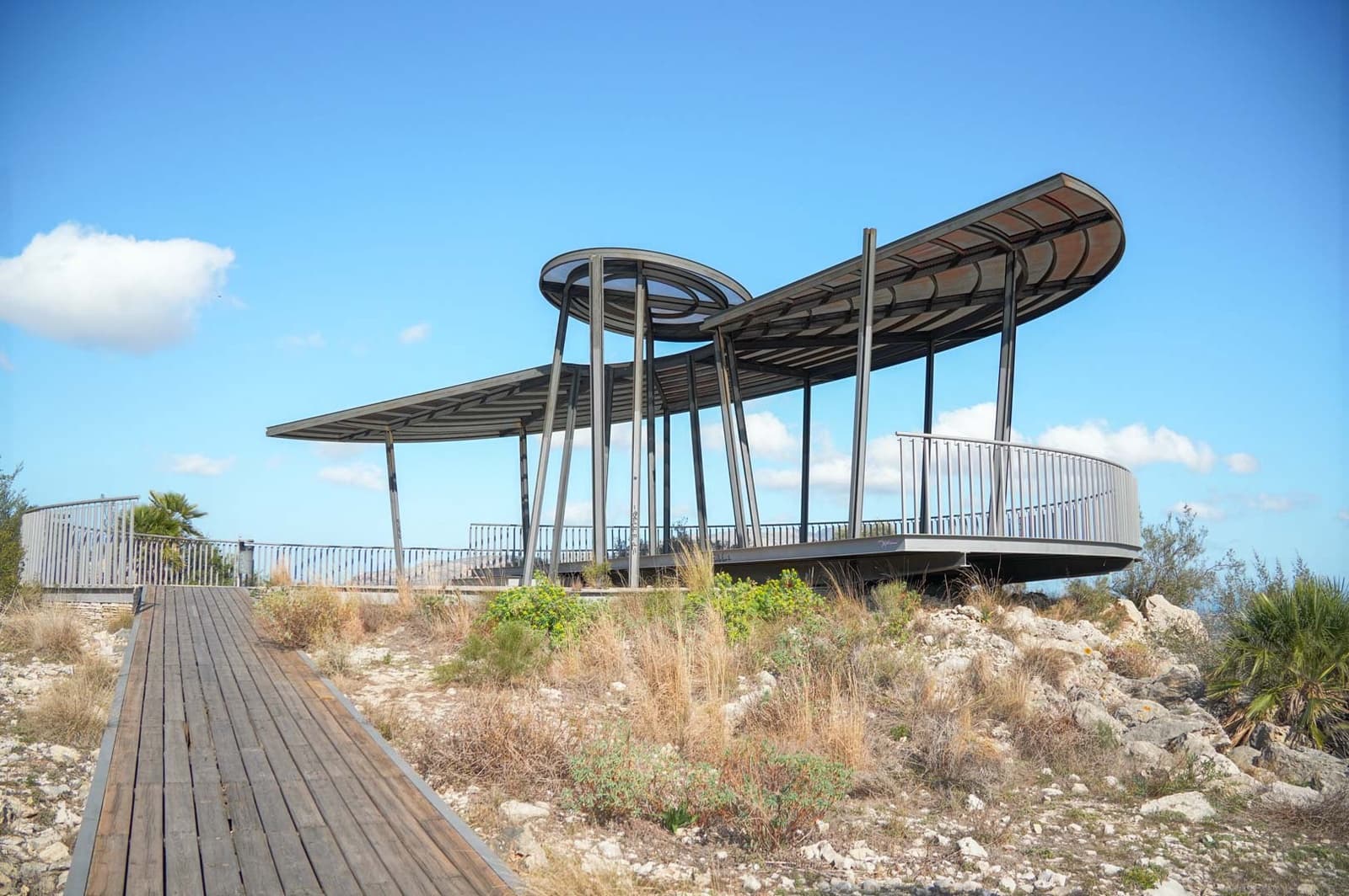 4 bedroom Villa for sale in Pedreguer with pool - € 680,000 (Ref: 9034836)