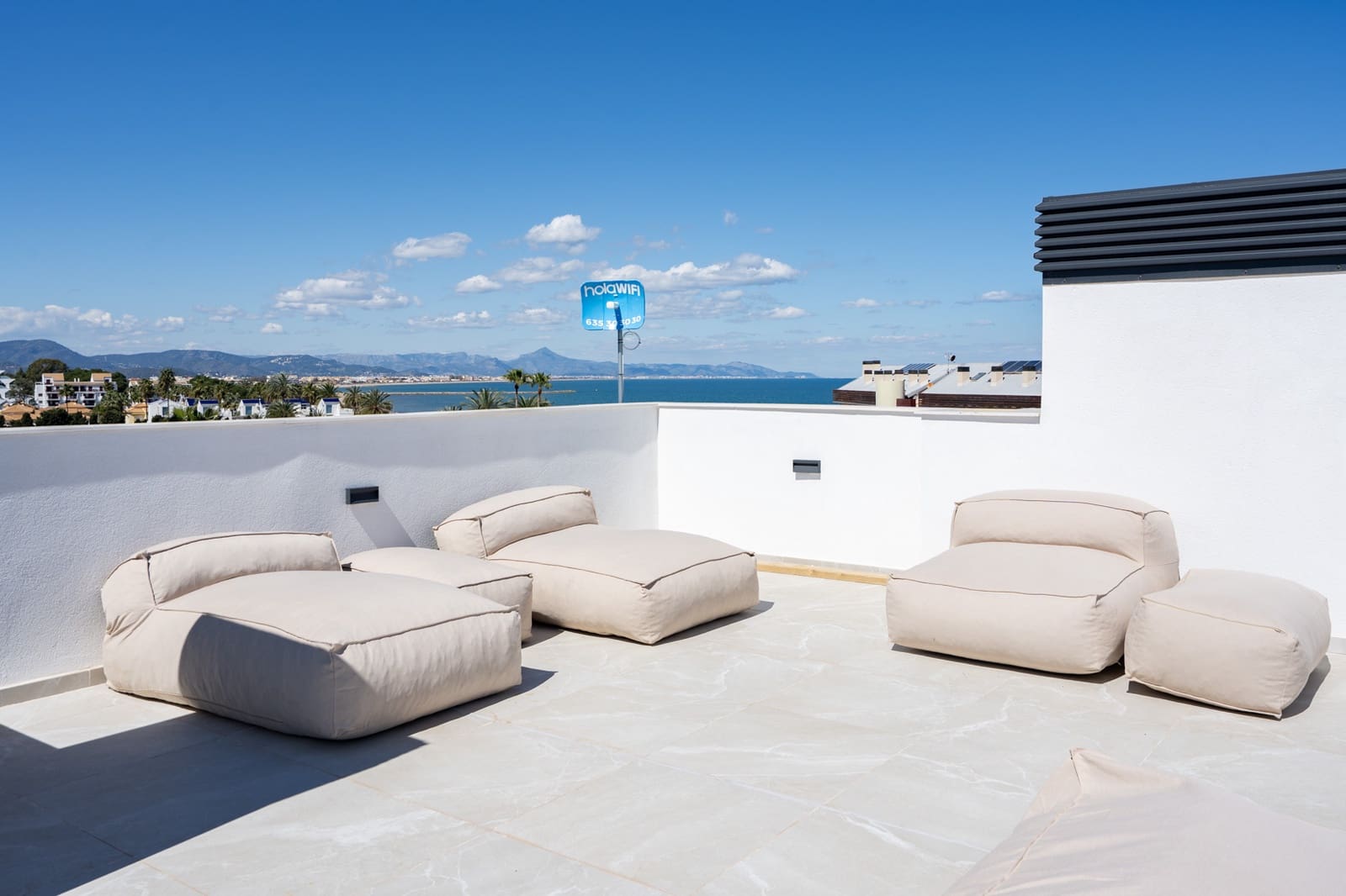 3 soveværelse Lejlighed til salg i Denia med swimmingpool garage - € 695.000 (Ref: 9034852)