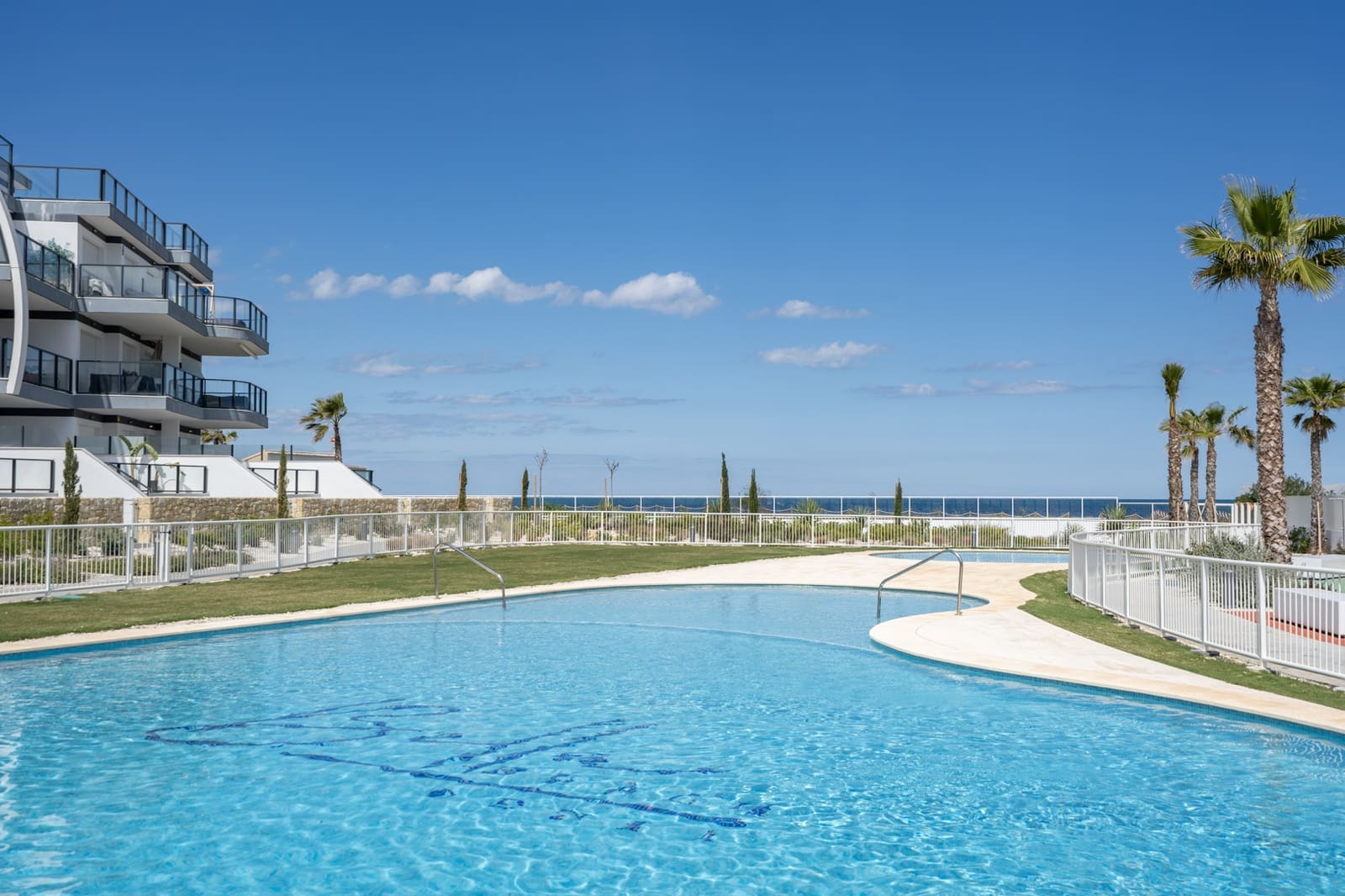 3 soveværelse Lejlighed til salg i Denia med swimmingpool garage - € 695.000 (Ref: 9034852)