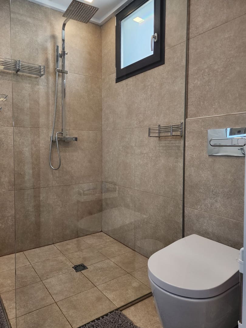 4 bedroom Villa for sale in Cumbre del Sol with pool garage - € 950,000 (Ref: 9034878)