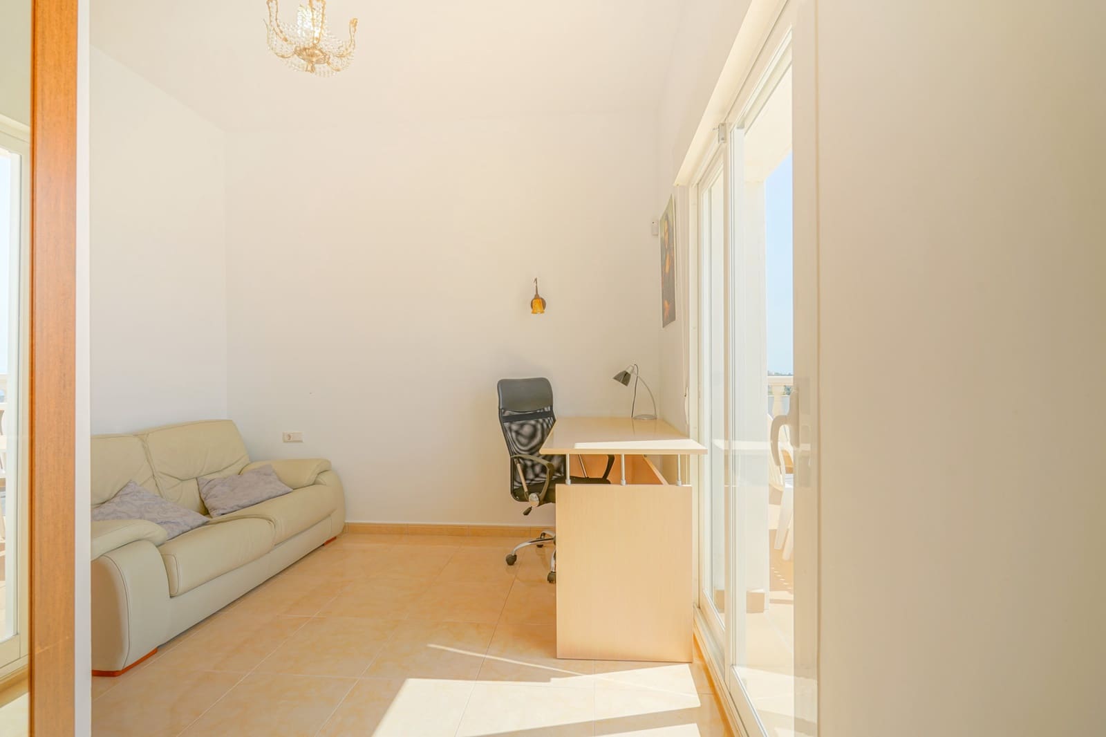 Chalet de 3 habitaciones en Cumbre del Sol en venta con piscina - 715.000 € (Ref: 9035005)