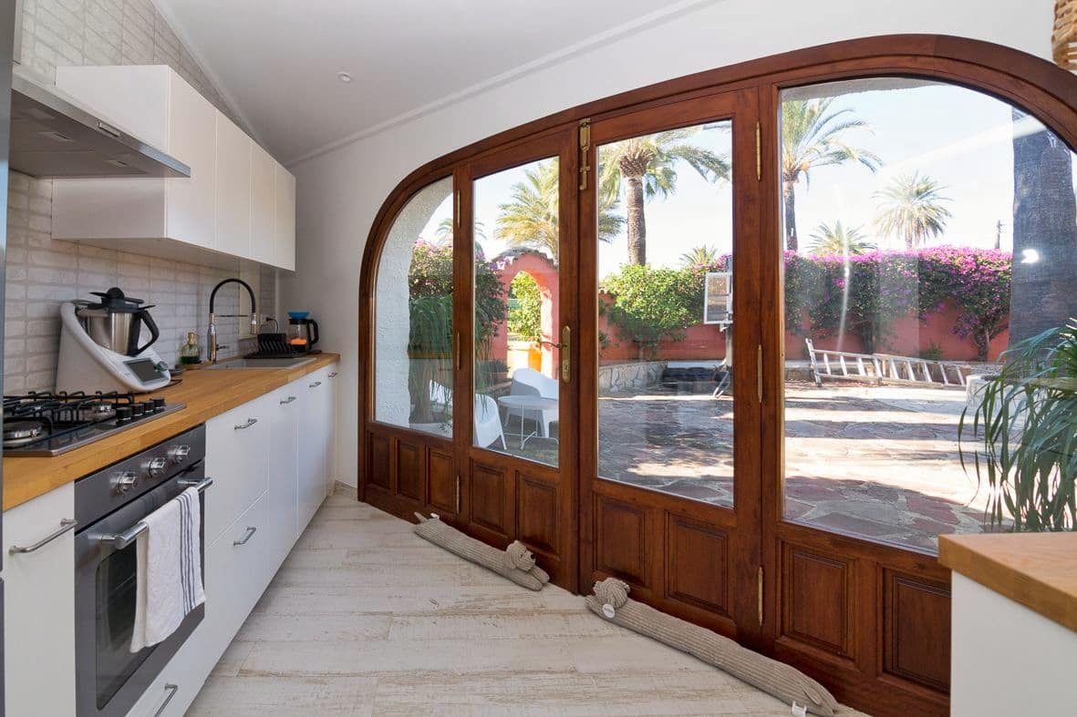 4 soveværelse Villa til salg i Denia med swimmingpool - € 895.000 (Ref: 9035019)