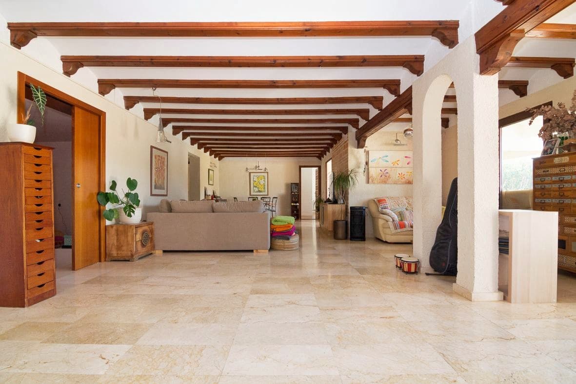 4 soveværelse Villa til salg i Denia med swimmingpool - € 895.000 (Ref: 9035019)