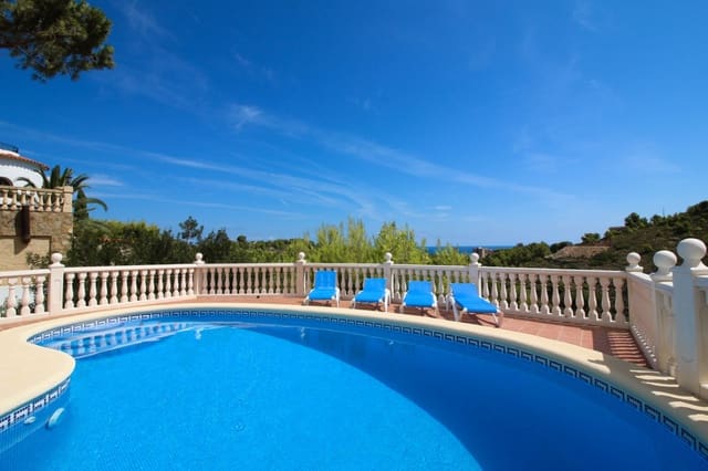 3 soverom Villa til salgs i El Montgó, Dénia med svømmebasseng garasje - € 659 000 (Ref: 9035541)