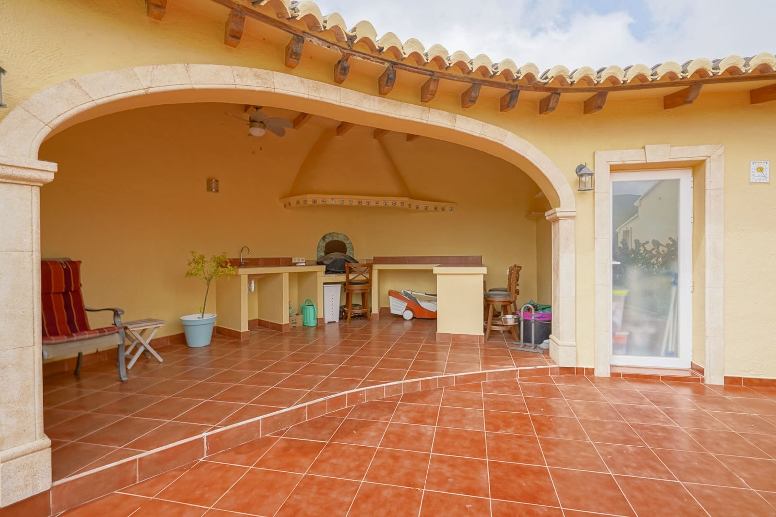 4 makuuhuone Huvila myytävänä paikassa Gata de Gorgos - 659 000 € (Ref: 9248448)