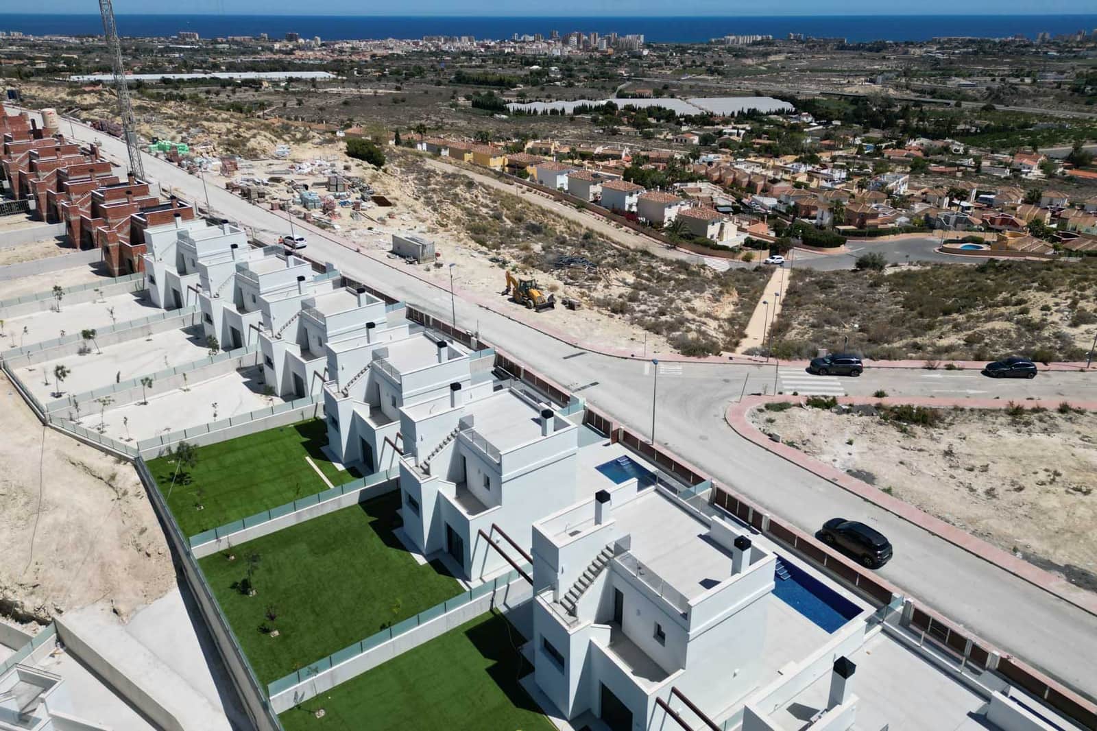 3 slaapkamer Villa te koop in El Campello met zwembad garage - € 495.000 (Ref: 9248450)