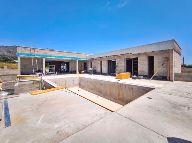 4 sypialnia Willa na sprzedaż w Beniarbeig z basenem garażem - 990 000 € (Ref: 9248453)