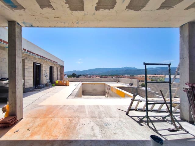 4 sypialnia Willa na sprzedaż w Beniarbeig z basenem garażem - 990 000 € (Ref: 9248453)