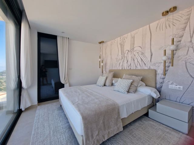 3 soveværelse Villa til salg i Pedreguer med swimmingpool garage - € 845.000 (Ref: 9283525)