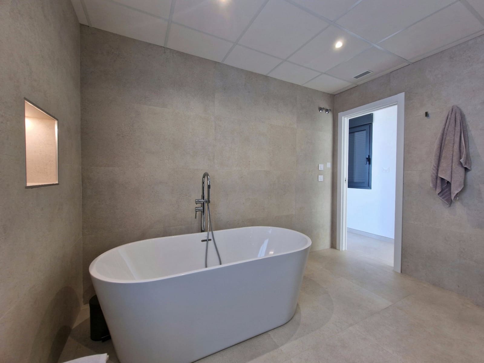 3 bedroom Villa for sale in Pedreguer with pool garage - € 710,000 (Ref: 9307248)