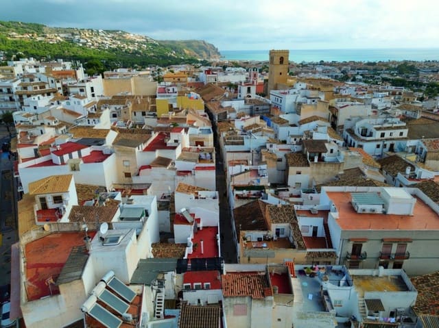 10 Zimmer Haus zu verkaufen in Centro ciudad, Javea / Xàbia - 549.000 € (Ref: 9325159)