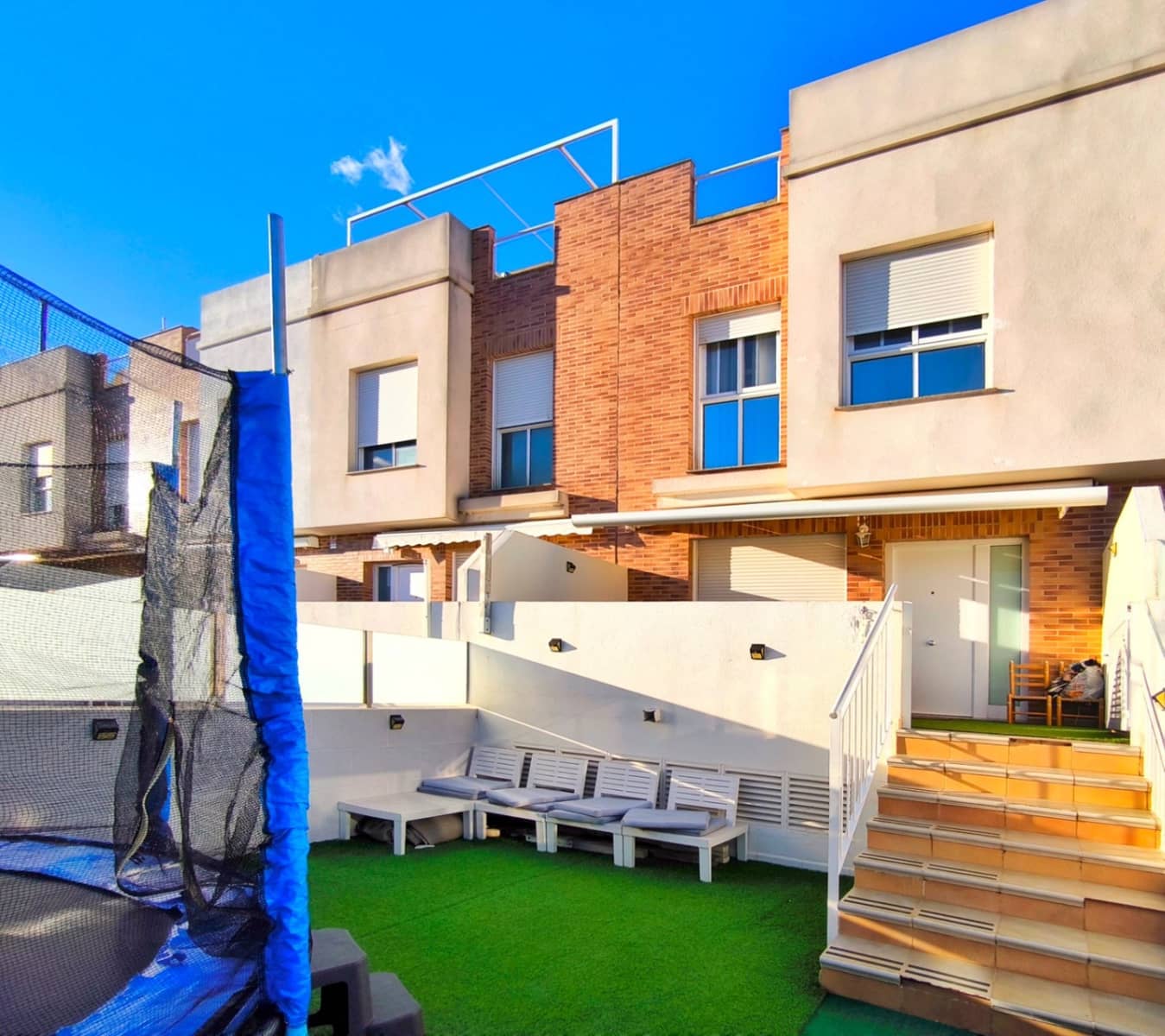 3 chambre Villa/Maison Mitoyenne à vendre à Miramar avec garage - 270 000 € (Ref: 9432010)