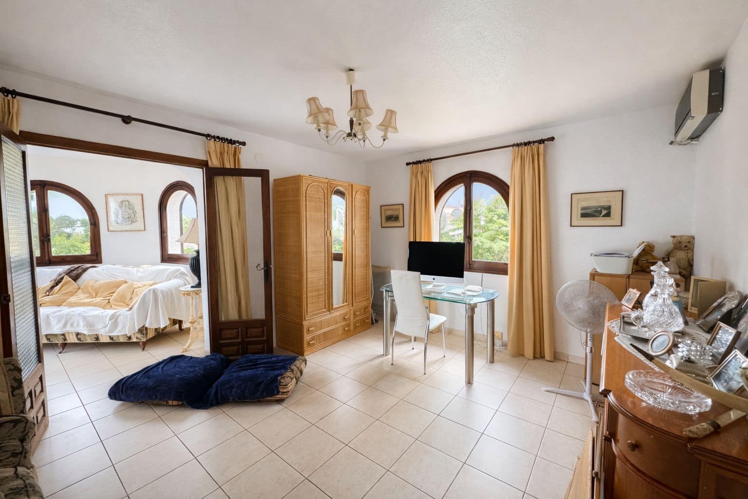 4 bedroom Villa for sale in Denia - € 690,000 (Ref: 9460698)