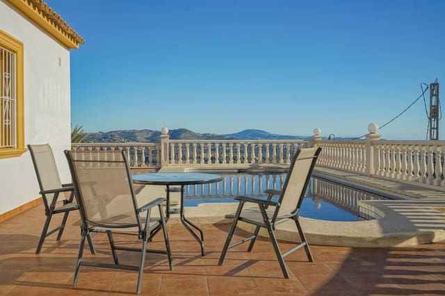 4 soverom Villa til salgs i Oltamar - Cucarres, Calpe / Calp med svømmebasseng - € 690 000 (Ref: 9558093)