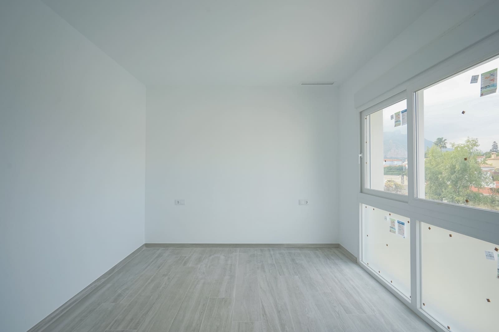 Chalet de 3 habitaciones en Els Poblets en venta con piscina - 550.000 € (Ref: 9558094)