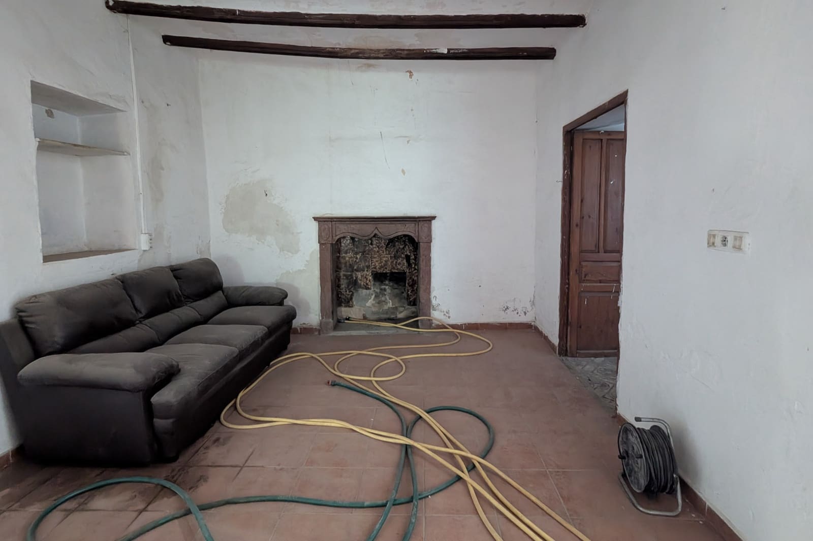 2 bedroom Finca/Country House for sale in Teulada - € 980,000 (Ref: 9558095)