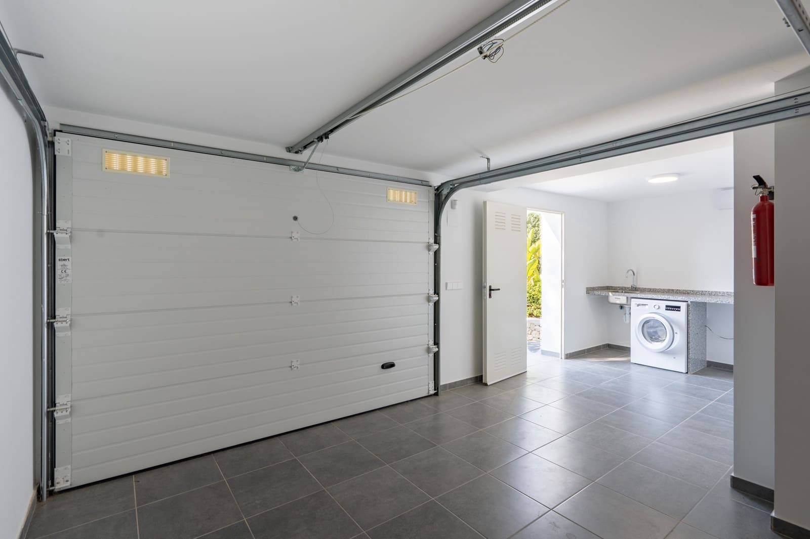 3 slaapkamer Villa te koop in Benissa met zwembad - € 725.000 (Ref: 9558098)