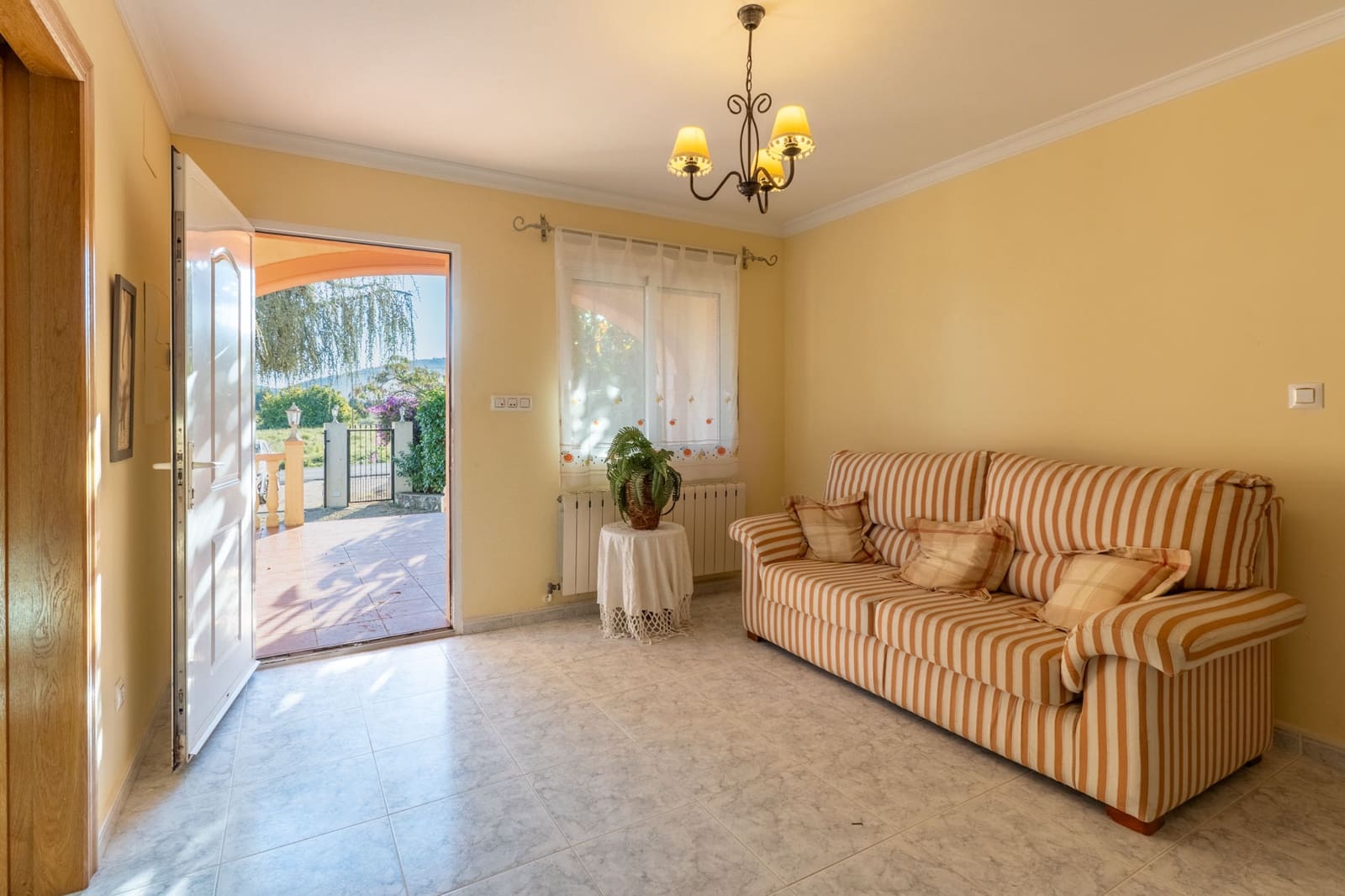 3 sypialnia Willa na sprzedaż w Jalon / Xalo z basenem - 625 000 € (Ref: 9558110)