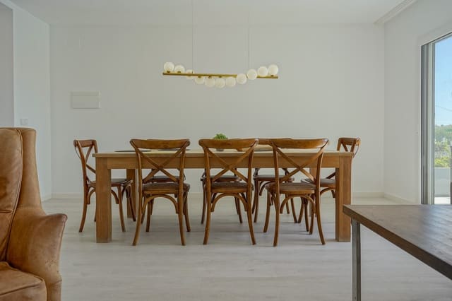 5 quarto Moradia para venda em Gargasindi, Calpe / Calp com piscina - 749 000 € (Ref: 9558129)