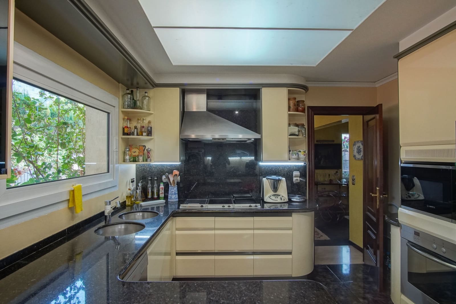 4 Zimmer Villa zu verkaufen in Denia mit Pool - 1.190.000 € (Ref: 9558141)