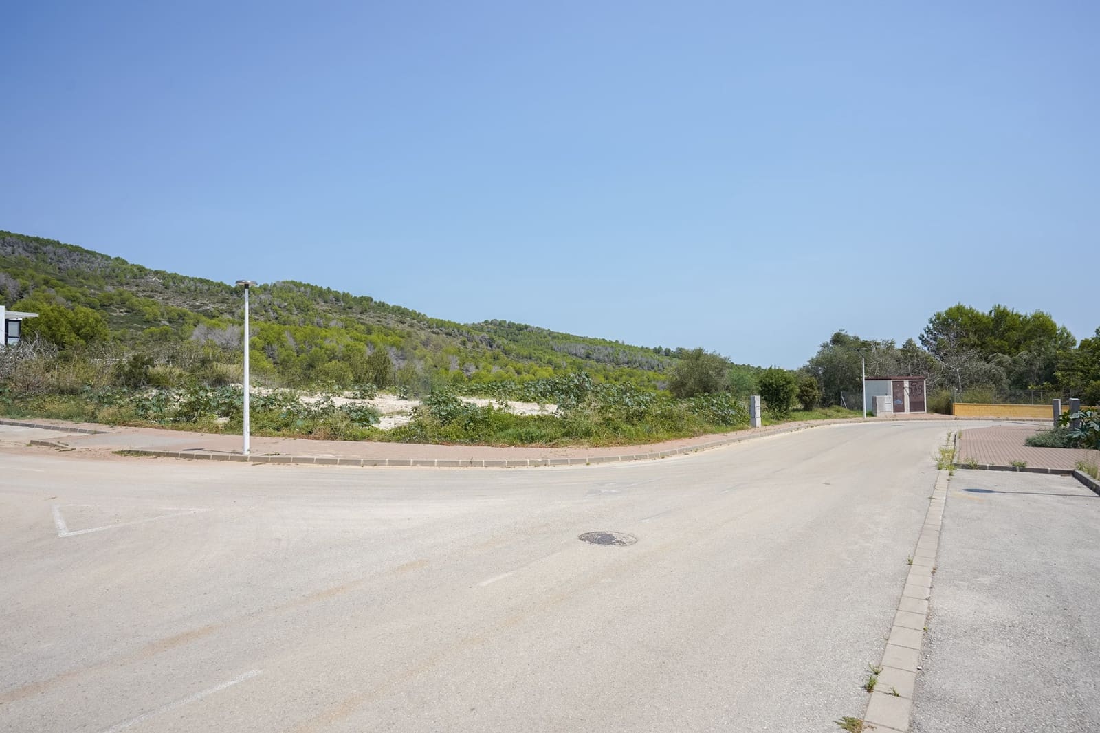 Building Plot for sale in Benitachell / Benitatxell - € 155,000 (Ref: 9558167)