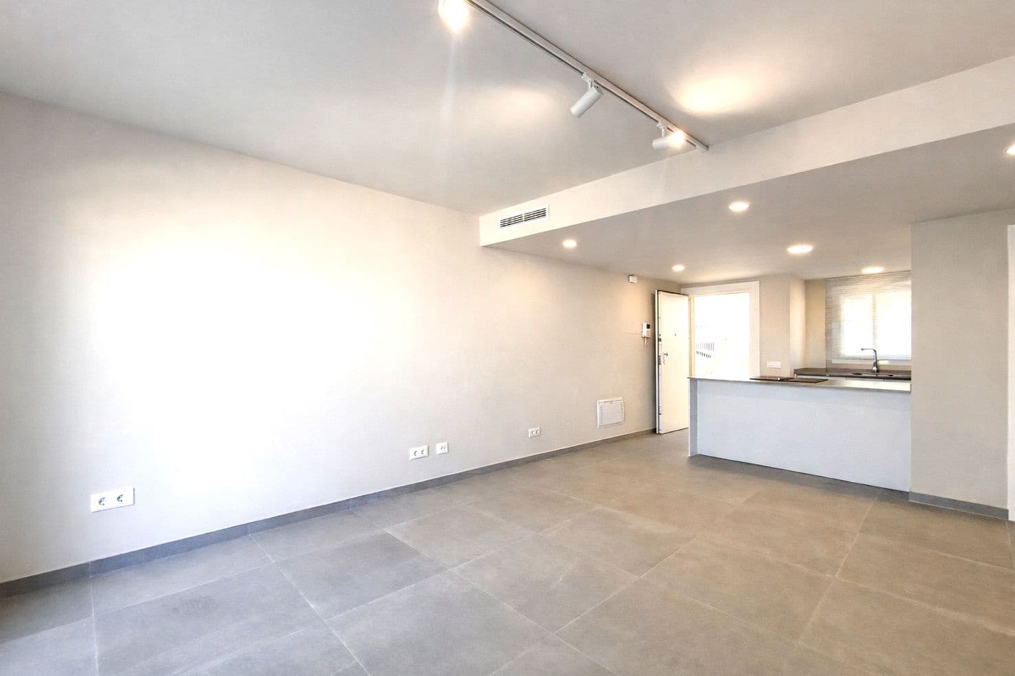 2 quarto Penthouse para venda em Denia com piscina garagem - 381 000 € (Ref: 9665142)