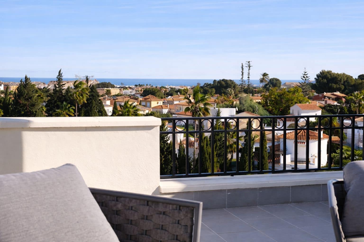 2 quarto Penthouse para venda em Denia com piscina garagem - 381 000 € (Ref: 9665142)